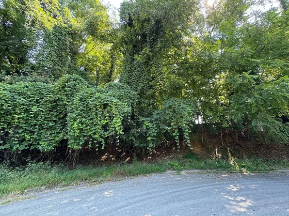 2620 Beverly Blvd SW #1B, Roanoke, VA 24015