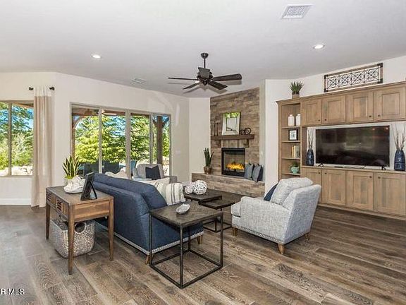 4th image of 1478 Sierry Peaks Dr