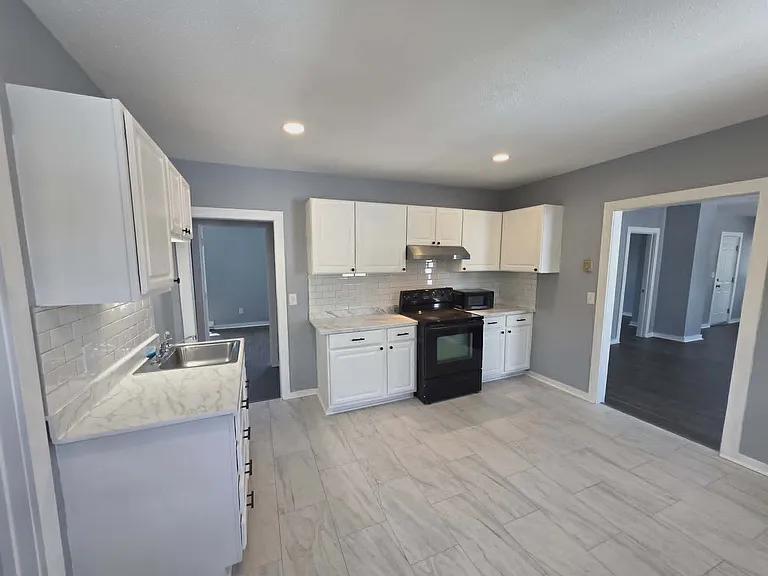 35 Norfolk St #3 — Photo 13