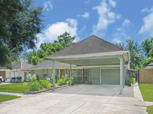 12410 Palmbeach St, Houston, TX 77034