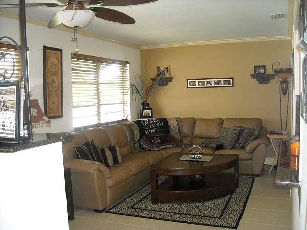 2nd image of 6803 NW 58th Ct