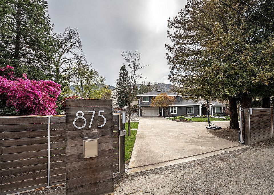 2nd image of 875 La Gonda Way