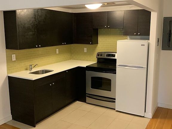 5th image of 86-49 Broadway #516