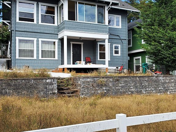 Backyard - waterfront