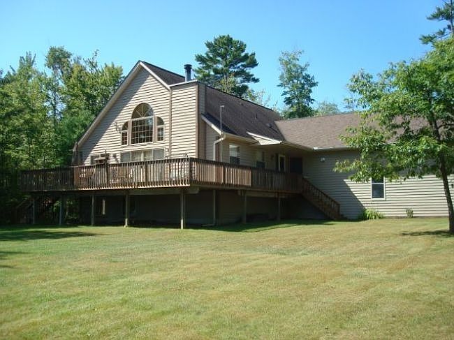 1st image of 1050 Peach Ln