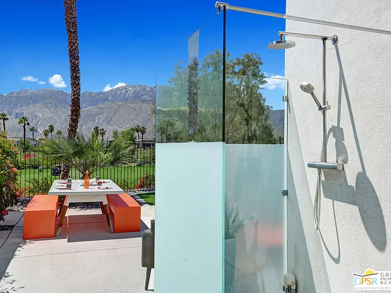 949 Bernardi Ln — Photo 34