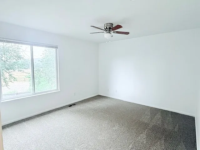 2905 Neil Dr #14 — Photo 25