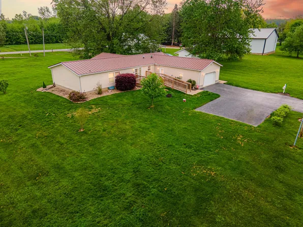 337 E High St, Fulton, OH 43321