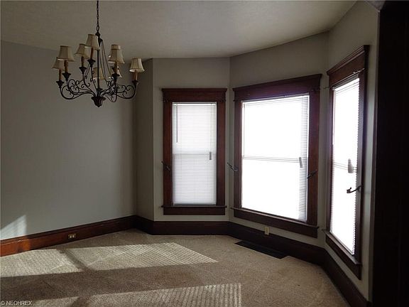 4th image of 1873 E High Ave
