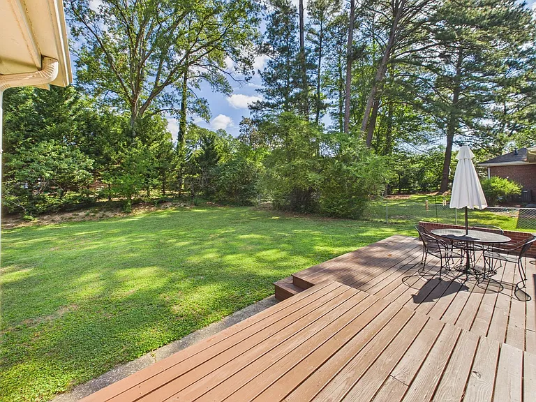 8808 Michaux Ln — Photo 36