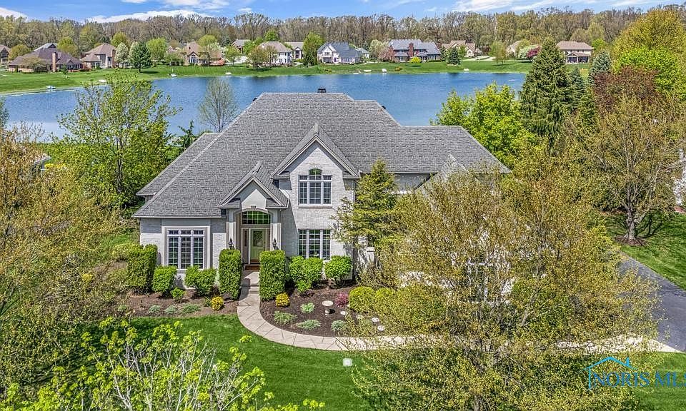 1st image of 7048 Deer Hollow Ln
