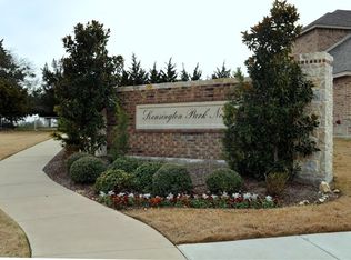 4042 Hyde Park Dr, Midlothian, TX 76065