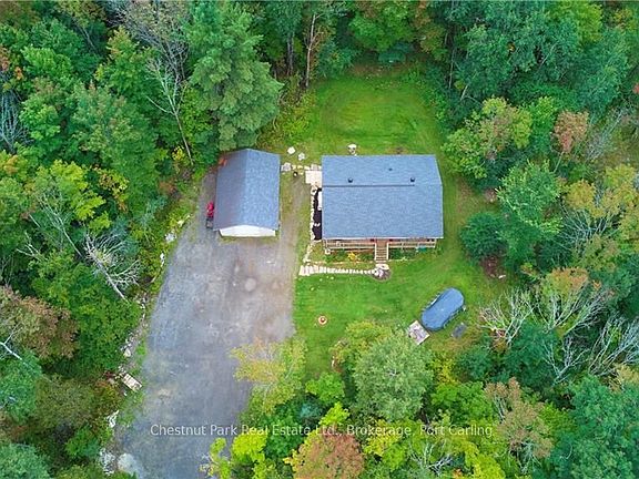 3rd image of 295 Town Line Rd W