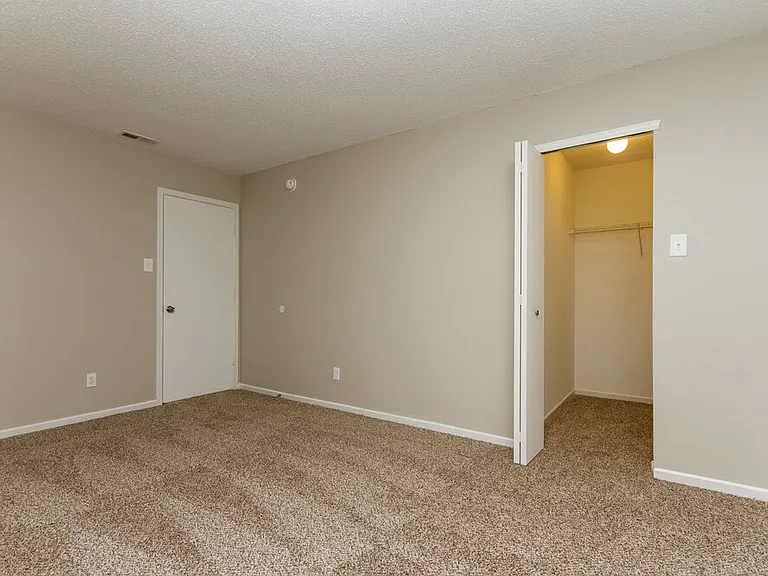 924 Bentgrass Dr — Photo 11