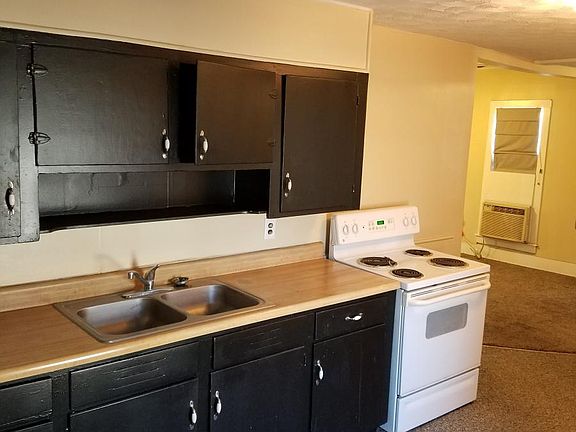 4th image of 855 S Santa Fe Ave APT 2