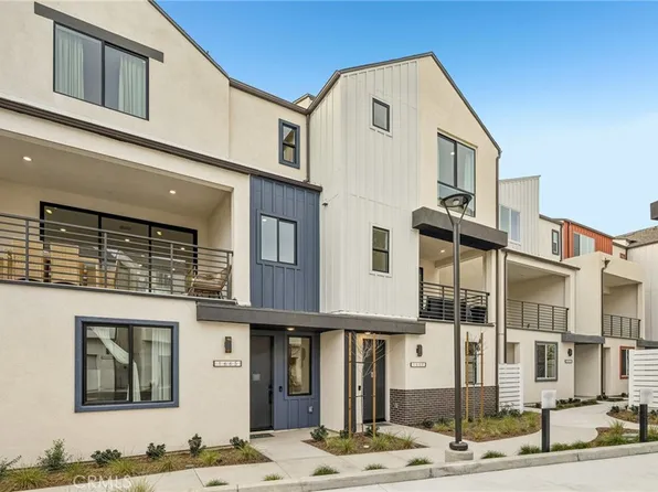 1679 Constellation Dr, San Pedro, CA 90731