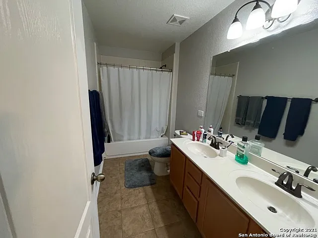 10210 Dixon Wood — Photo 18