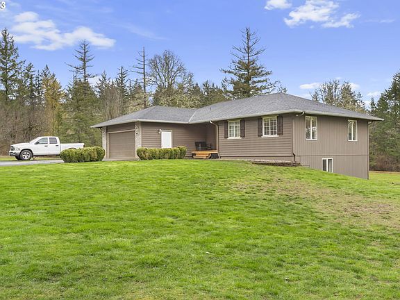 2nd image of 16007 NE 295th Cir