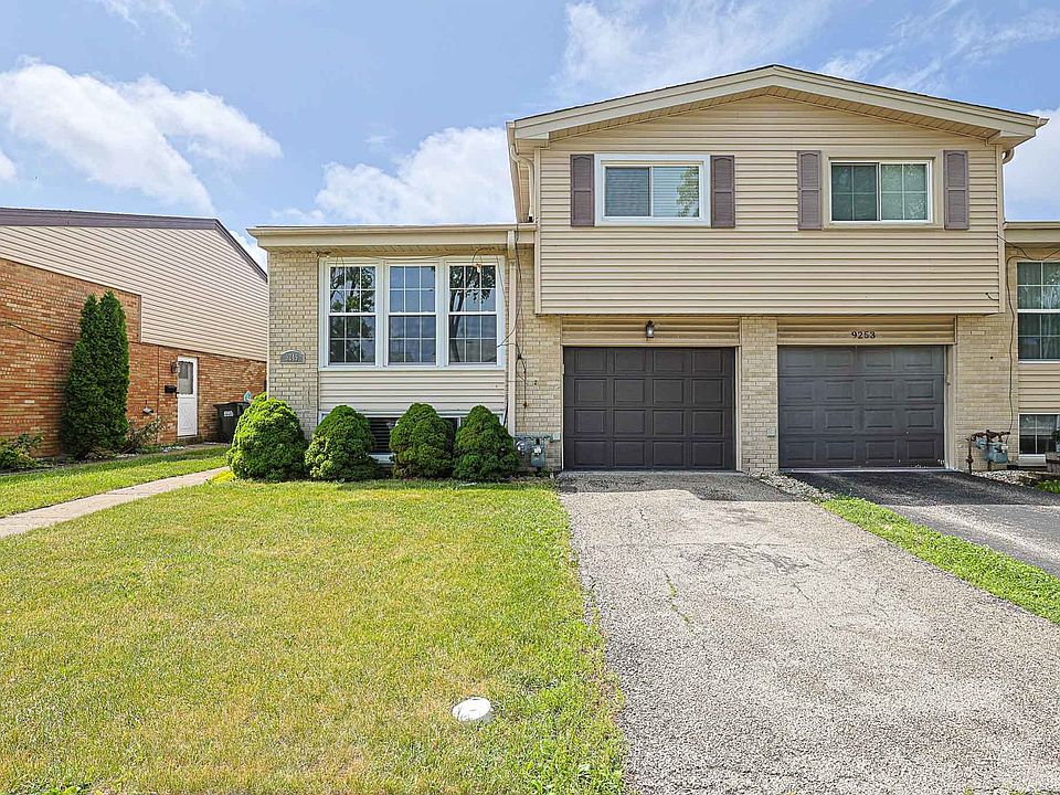 1st image of 9249 Barberry Ln