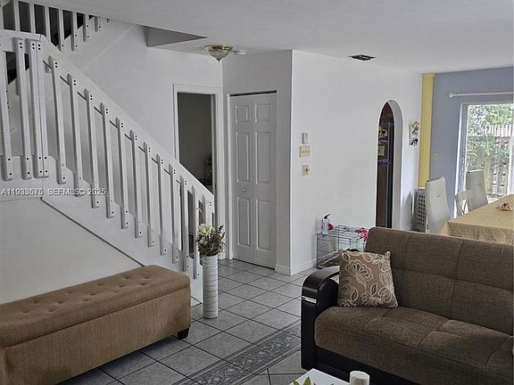 4th image of 12687 SW 146th St