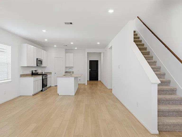 21835 Canyon Moon Ln — Photo 16