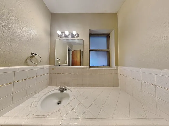 7108 Ellis Rd — Photo 12