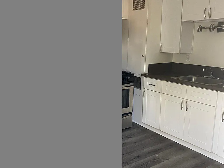 806 N Nopal St #D — Photo 3