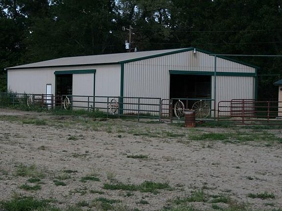 2nd image of 2612 N Fm Road 51