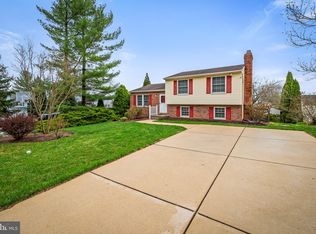 3 Hurst Oak Ct, Baltimore, MD 21236