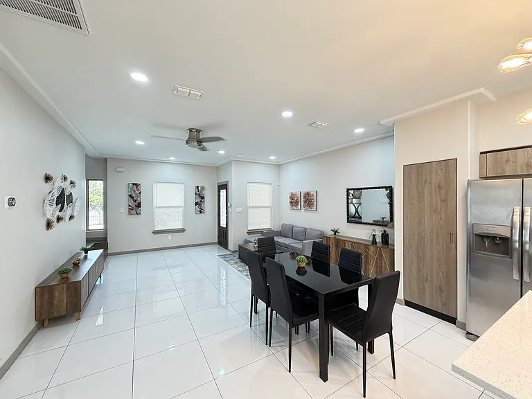 3302 S Sugar Rd #C — Photo 6