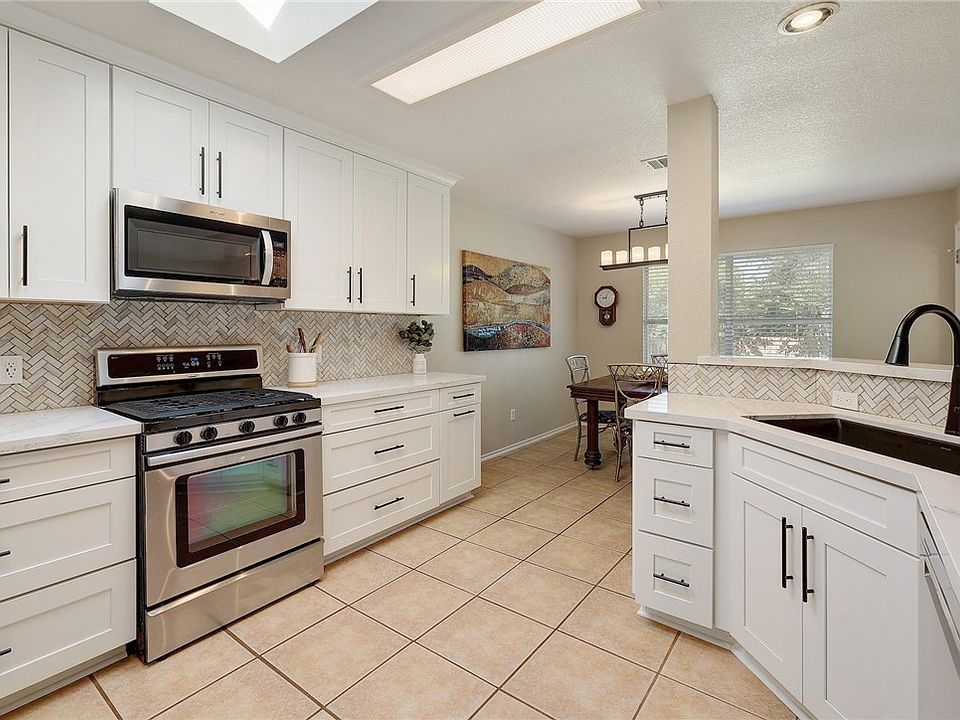 1st image of 7404 Lady Suzannes Ct