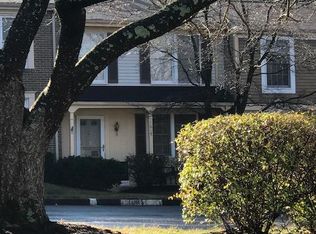 1615 Barnstead Dr, Reston, VA 20194