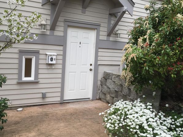 221 E Newton St APT C