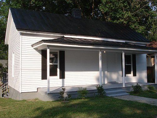 2nd image of 527 Jefferson St