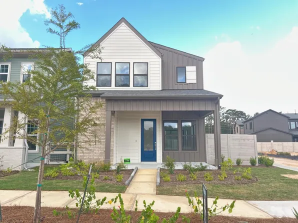 7923 Broken Spoke Dr, Montgomery, TX 77316
