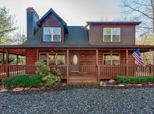 77 Ash Ridge Rd, Suches, GA 30572