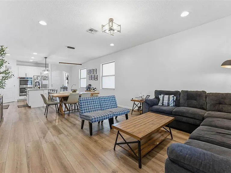 1840 Napoli Dr — Photo 22