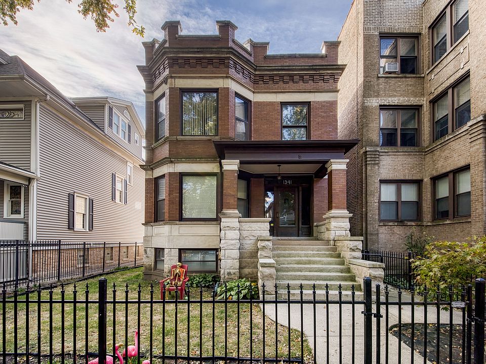 1st image of 1341 W Carmen Ave #2