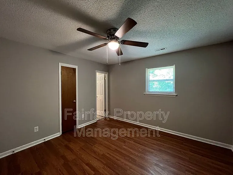 1117 Pecan Pl — Photo 24