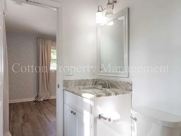 824 Haymarket Ln — Photo 25