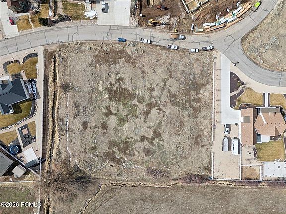 4th image of 582 Aspen Rd #C25