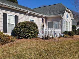 112 W Brick Walk Ct, Mocksville, NC 27028
