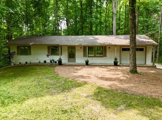 7550 N Lakewood Dr, Unionville, IN 47468