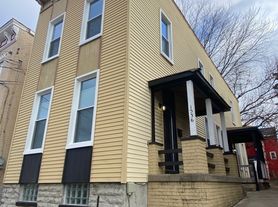 1536 Holman Ave, Covington, KY