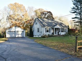 167 Chesterfield Rd, East Lyme, CT 06333