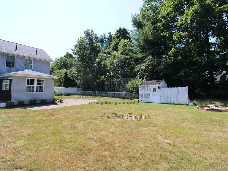 4 Robin Ln — Photo 32