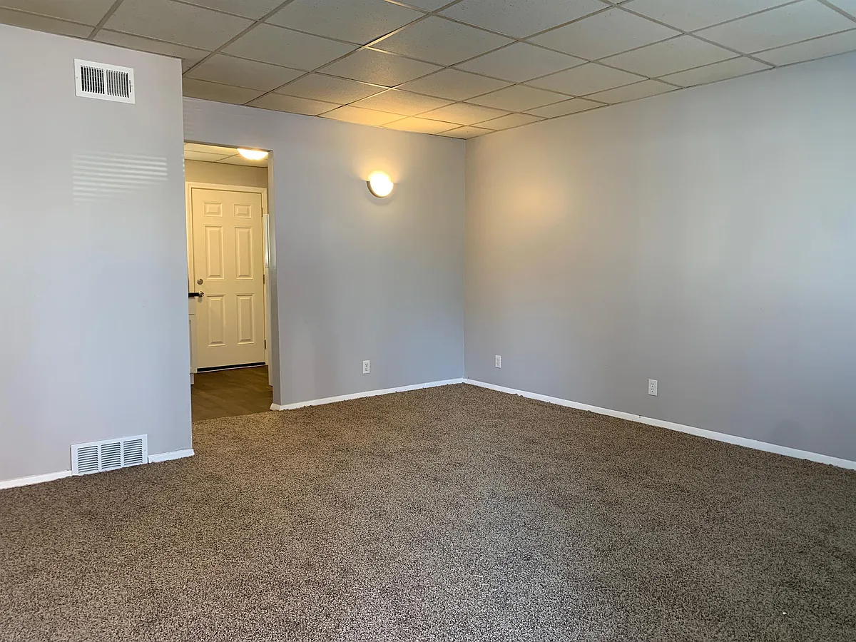 Building Photo - 202 Grace St #C