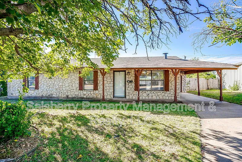 Building Photo - 1113 Gifford Dr