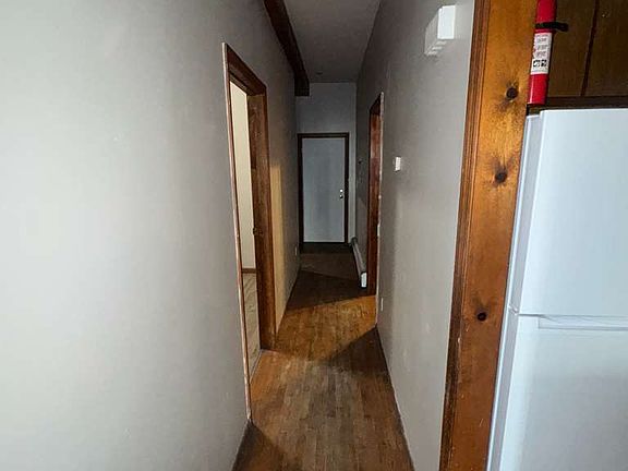 5th image of 373 3rd St APT 1