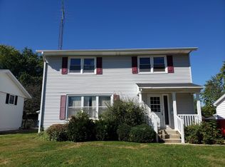 33 Foresters Ln, Springfield, IL 62704